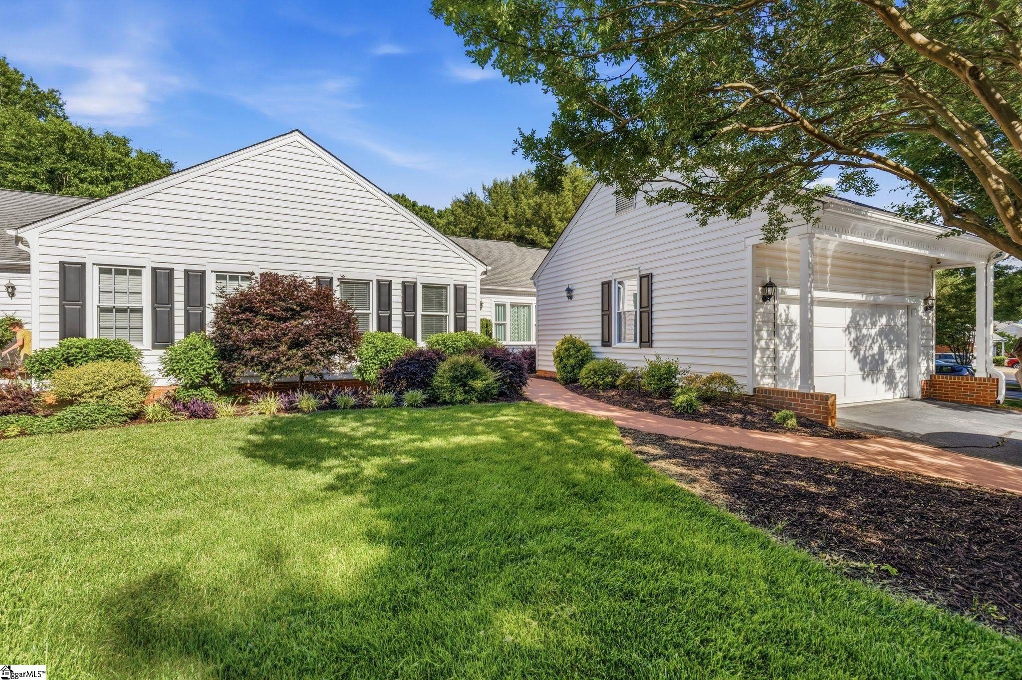 Single Family 3BR 3BA - 1276 Shadow Way, Greenville, SC