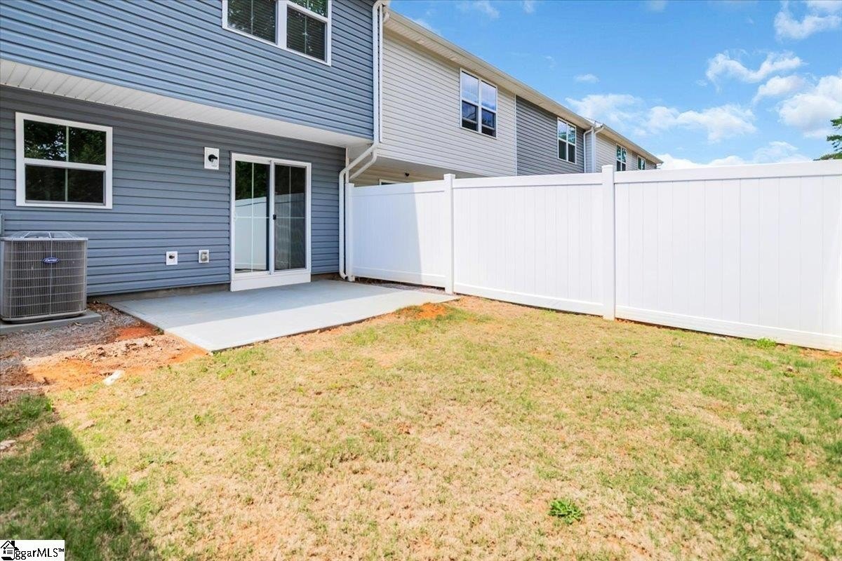 Single Family 3BR 3BA - 308 Bristling Briar Trail, Greenville, SC