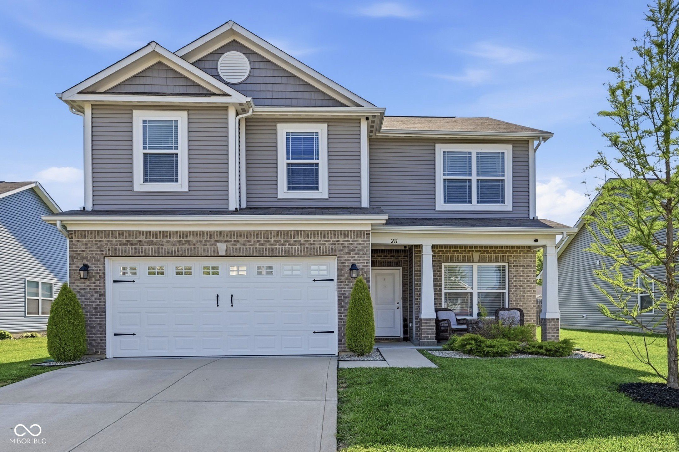 Single Family 4BR 3BA - 211 Thistlewood Drive, Greenfield, IN