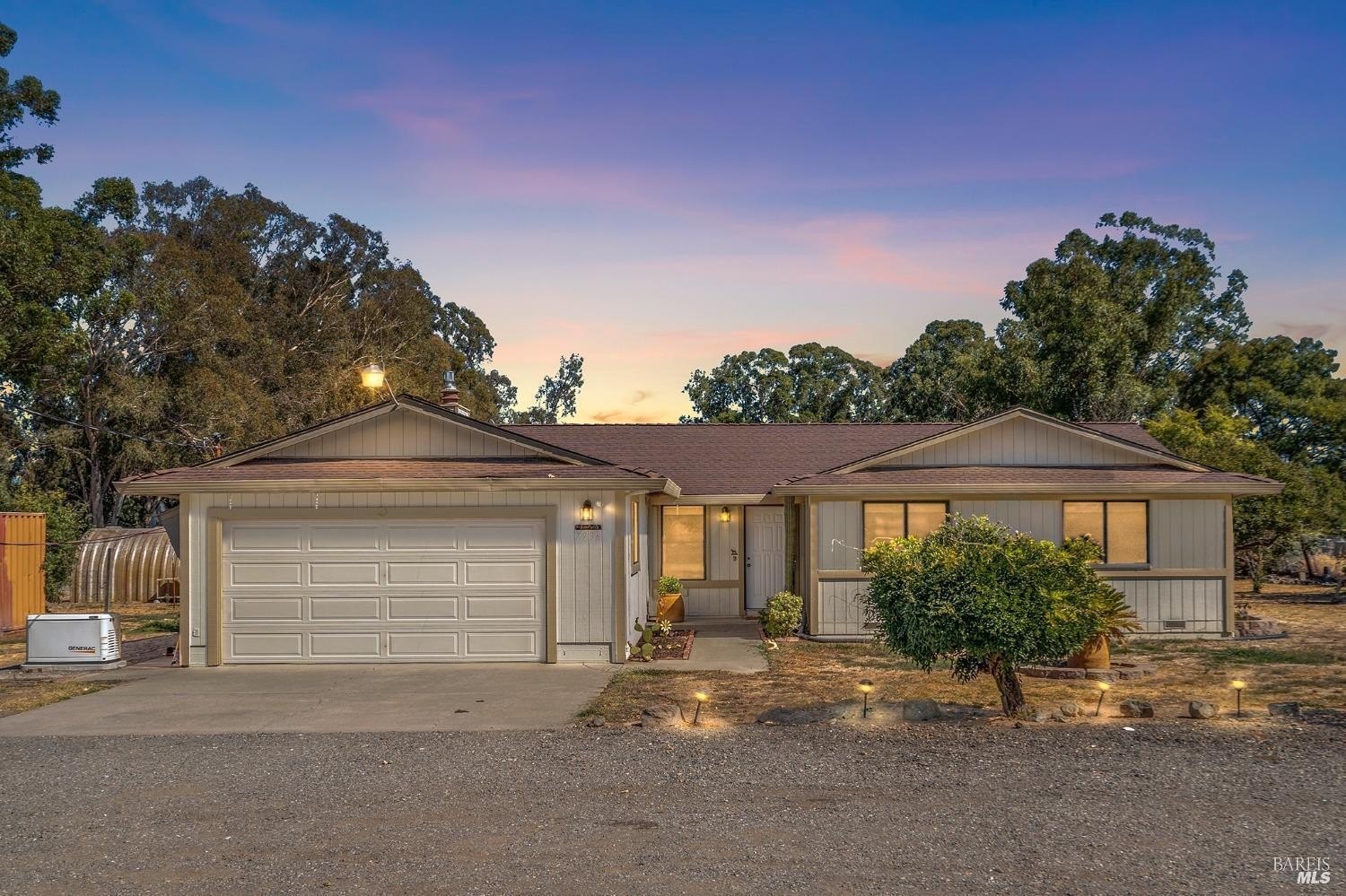 Single Family 3BR 2BA - 7936 Maverick Lane, Vacaville, CA