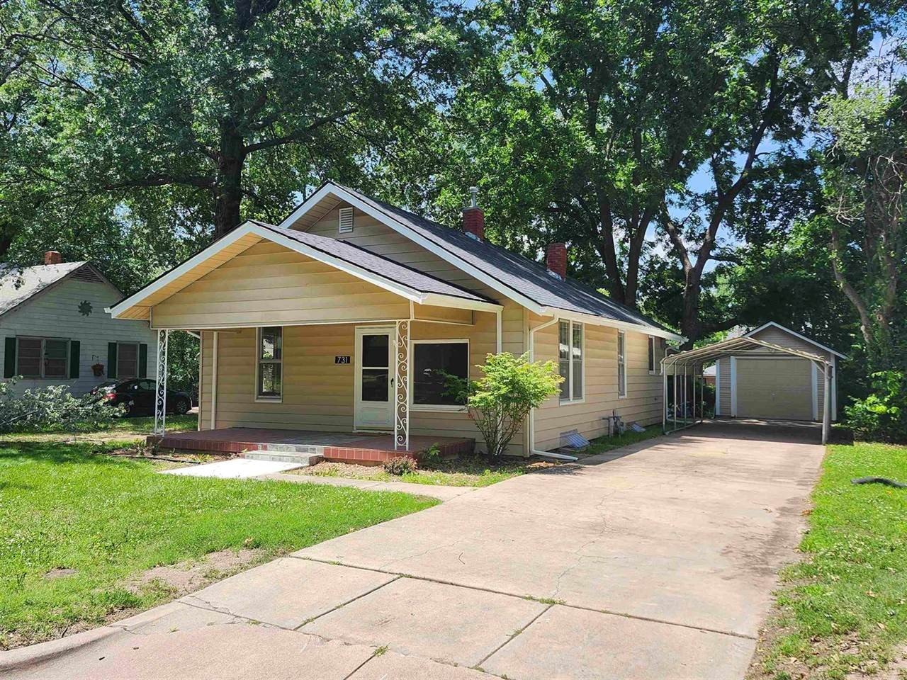 Single Family 2BR 1BA - 731 South Belmont St, Wichita, KS