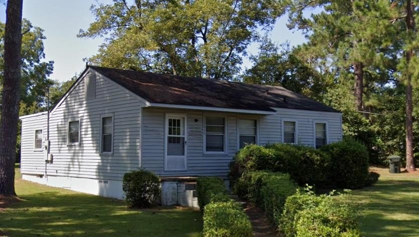 Single Family 3BR 1BA - 1219 Sturgeon, Dothan, AL