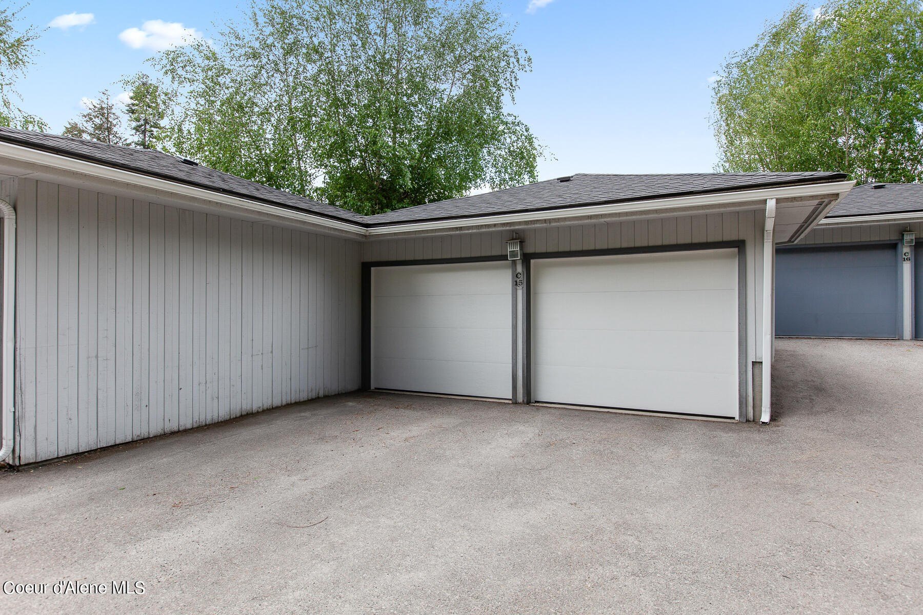 3574 E TOBLER RD  