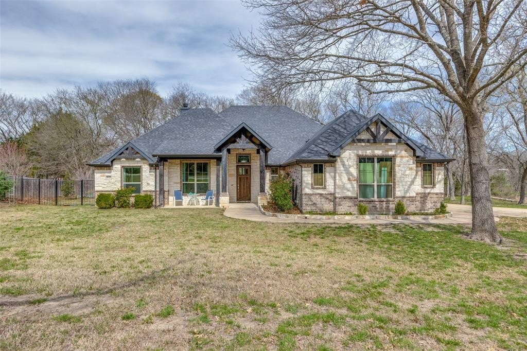 Single Family 4BR 3BA - 8525 Forest Creek Lane, Anna, TX