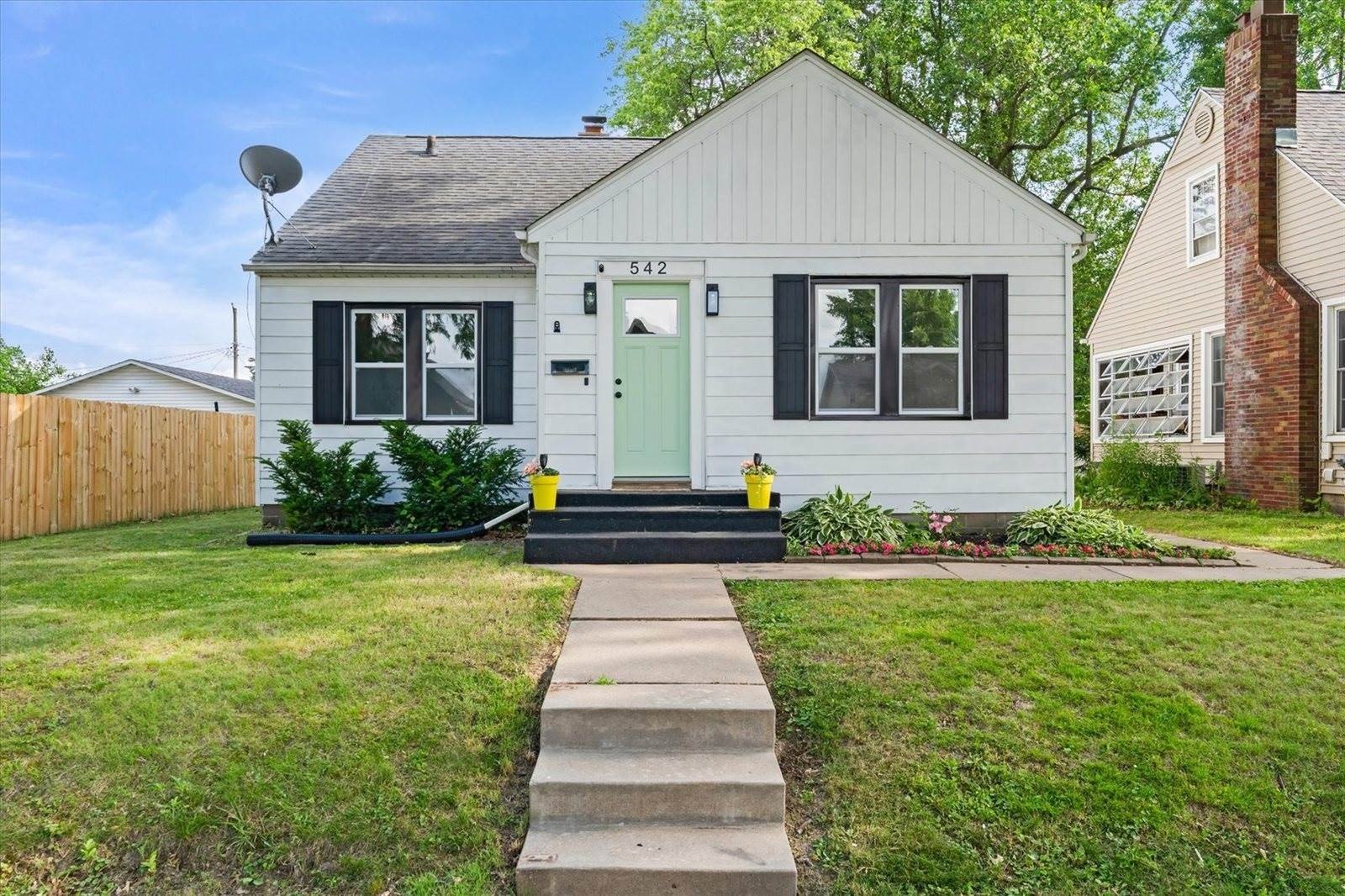 Other 3BR 2BA - 542 21st Avenue, Moline, IL