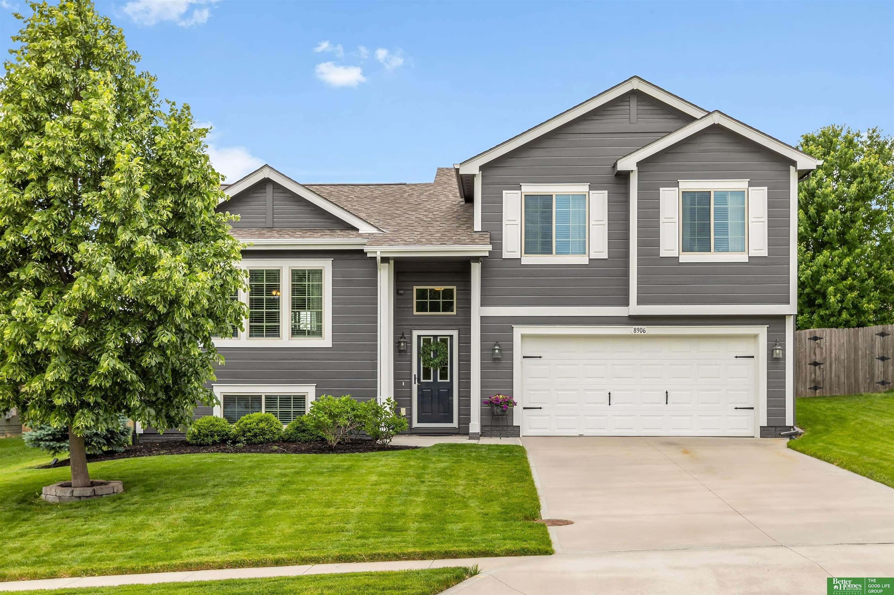 Single Family 3BR 3BA - 8906 S 68th Street, Papillion, NE