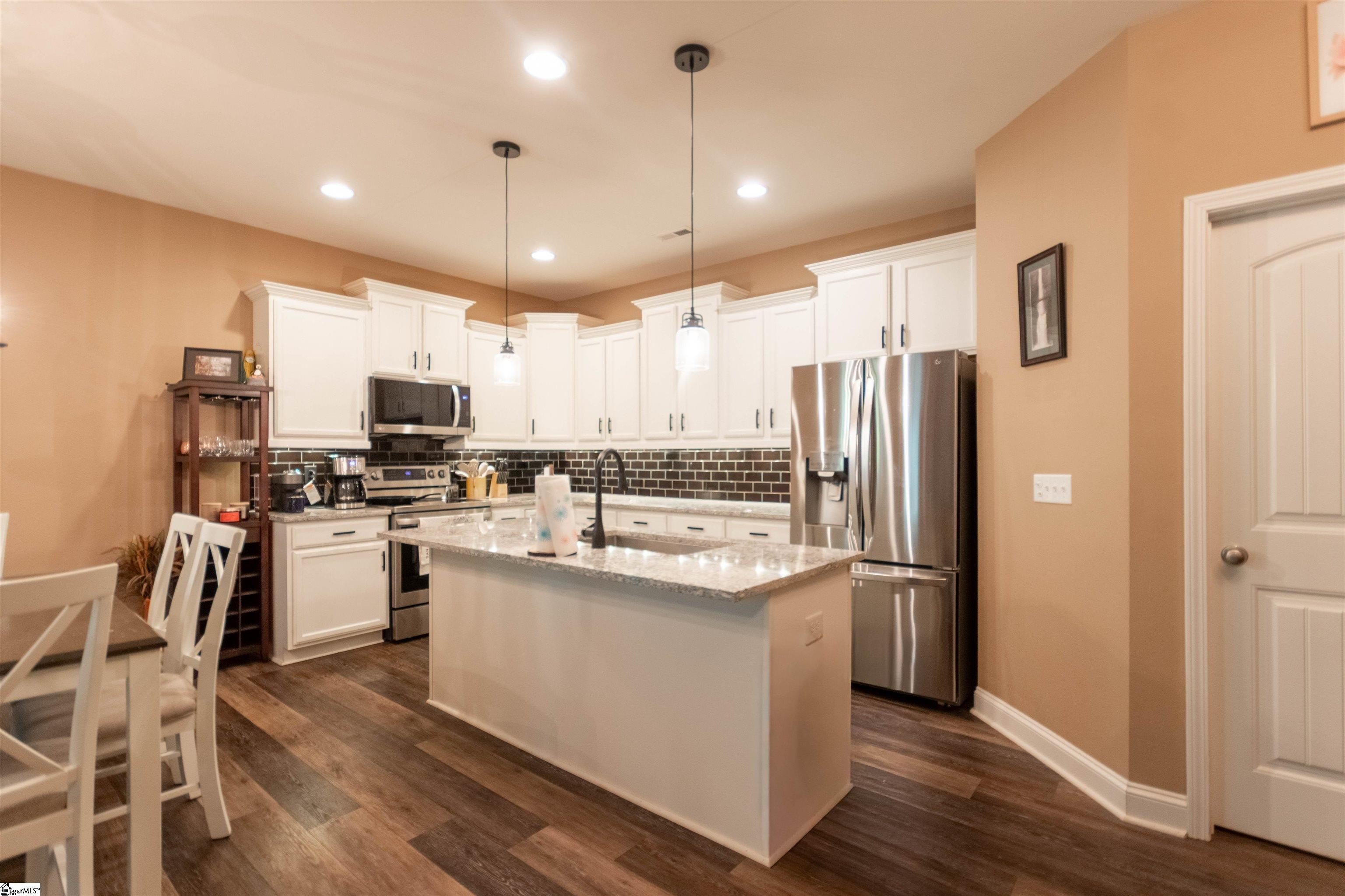 Single Family 4BR 2BA - 409 TRILLIUM CREEK Court, Travelers Rest, SC