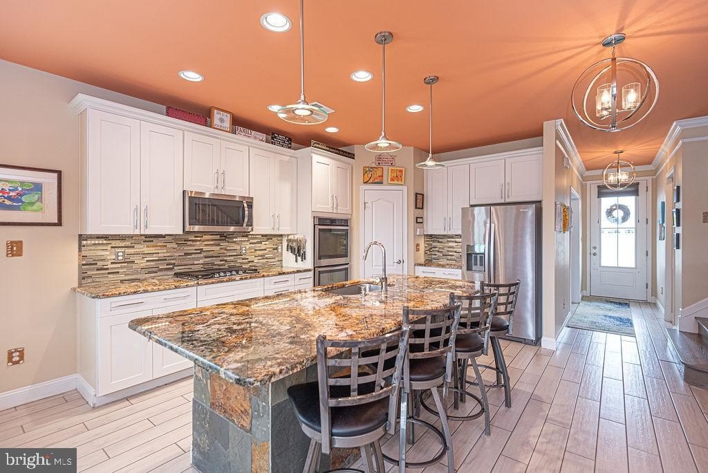 Single Family 4BR 4BA - 30255 BRANDYWINE DR, MILLVILLE, DE