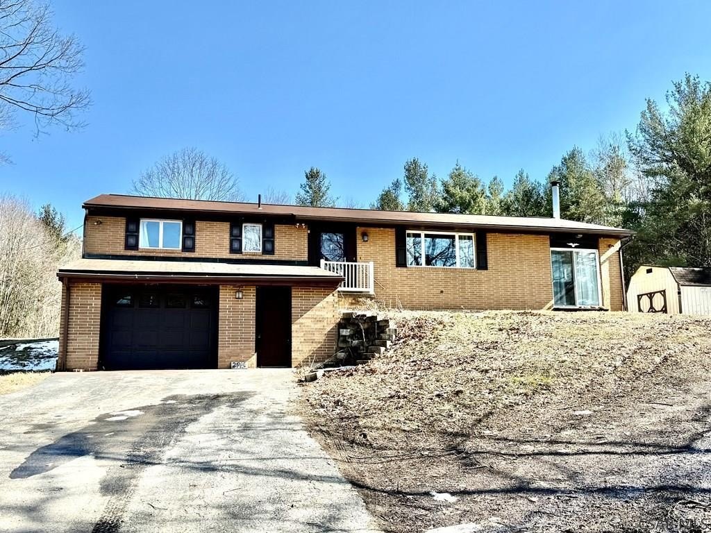 Single Family 3BR 3BA - 2915 Penn Avenue, Boswell, PA