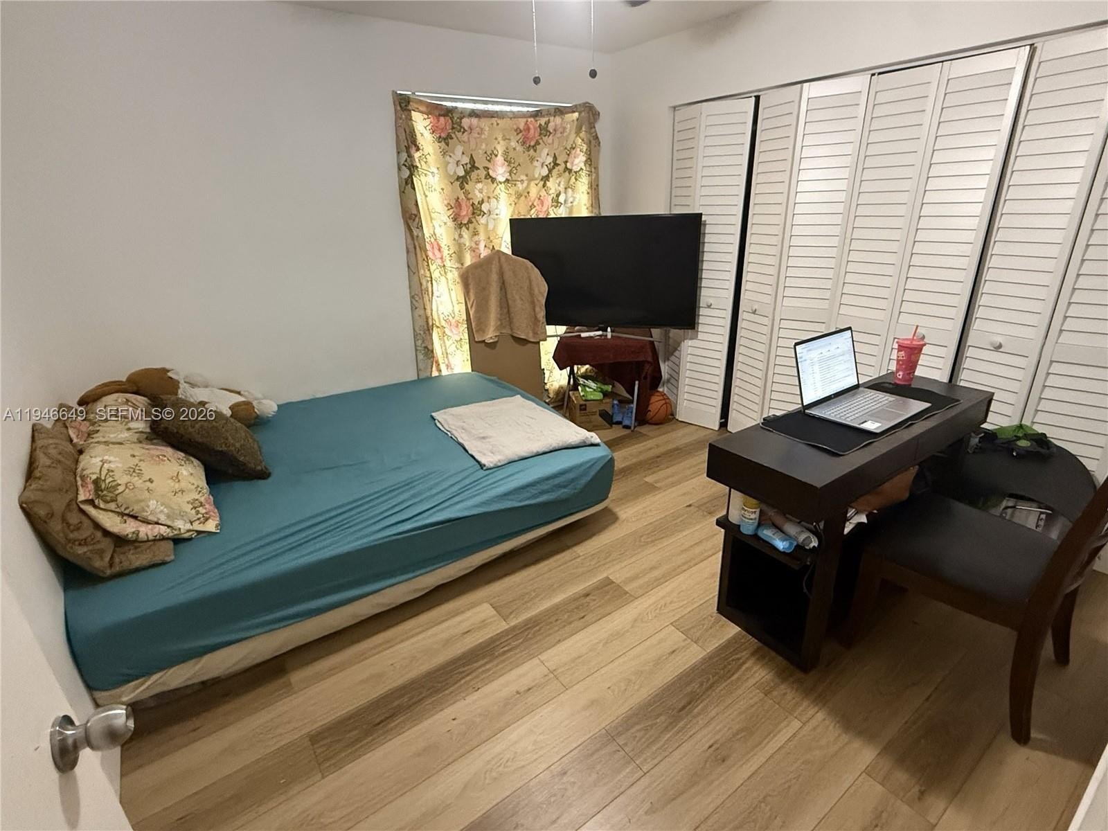 Condo 2BR 1BA - 10822 N Kendall Dr, Miami, FL