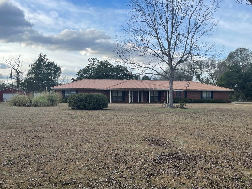 Single Family 4BR 3BA - 8813 State Highway 10, Shorterville, AL