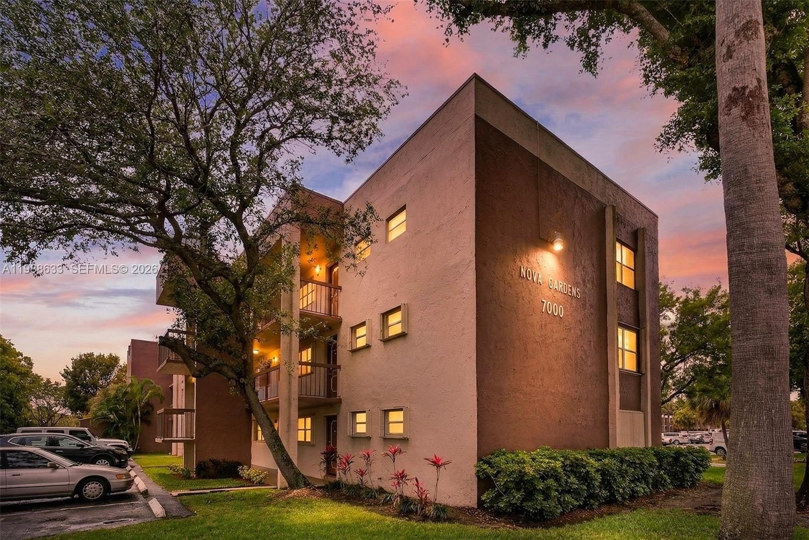 Condo 2BR 2BA - 7000 Nova Dr, Davie, FL
