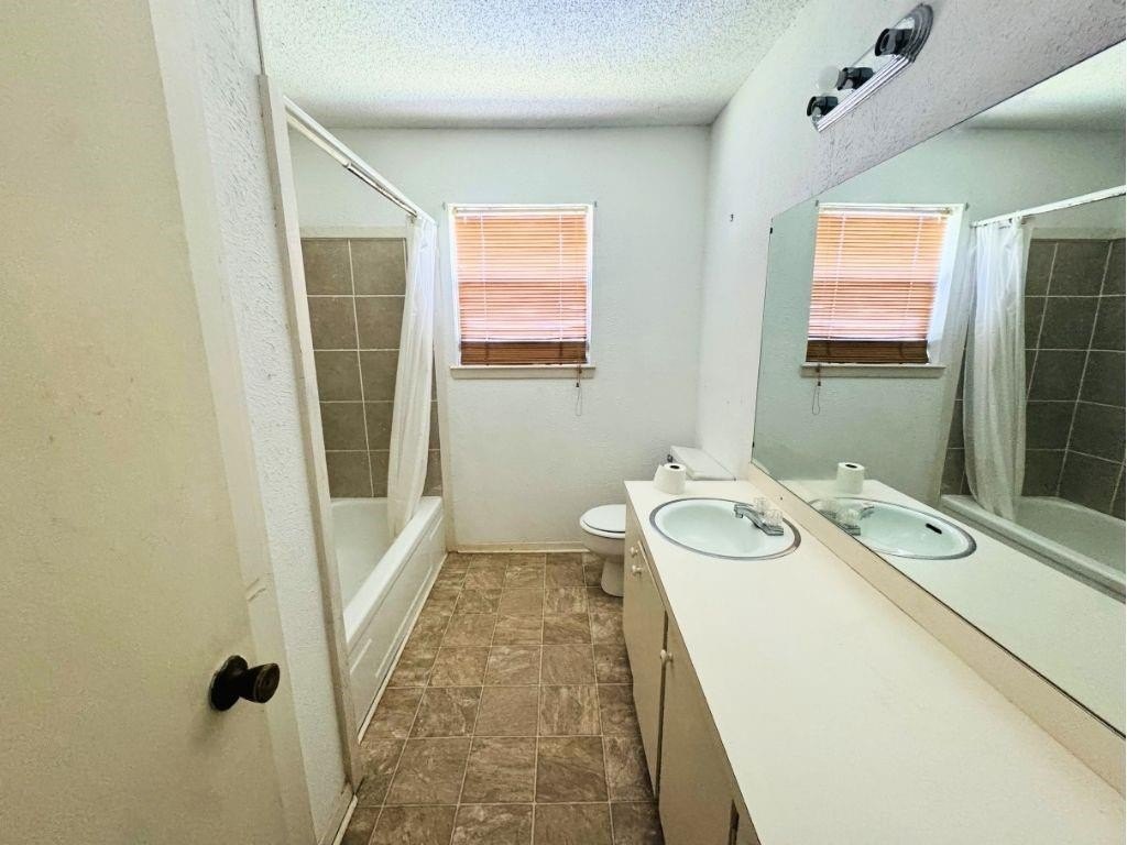 Single Family 3BR 2BA - 310 Broadway Avenue, Anna, TX
