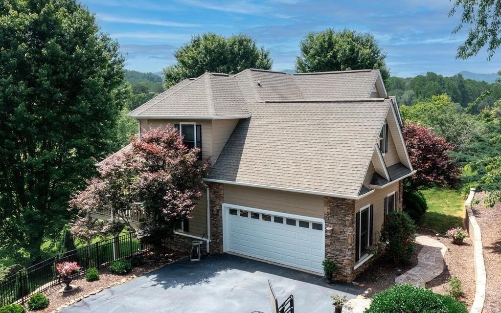 Single Family 4BR 4BA - 115 Country Club View, Hayesville, NC