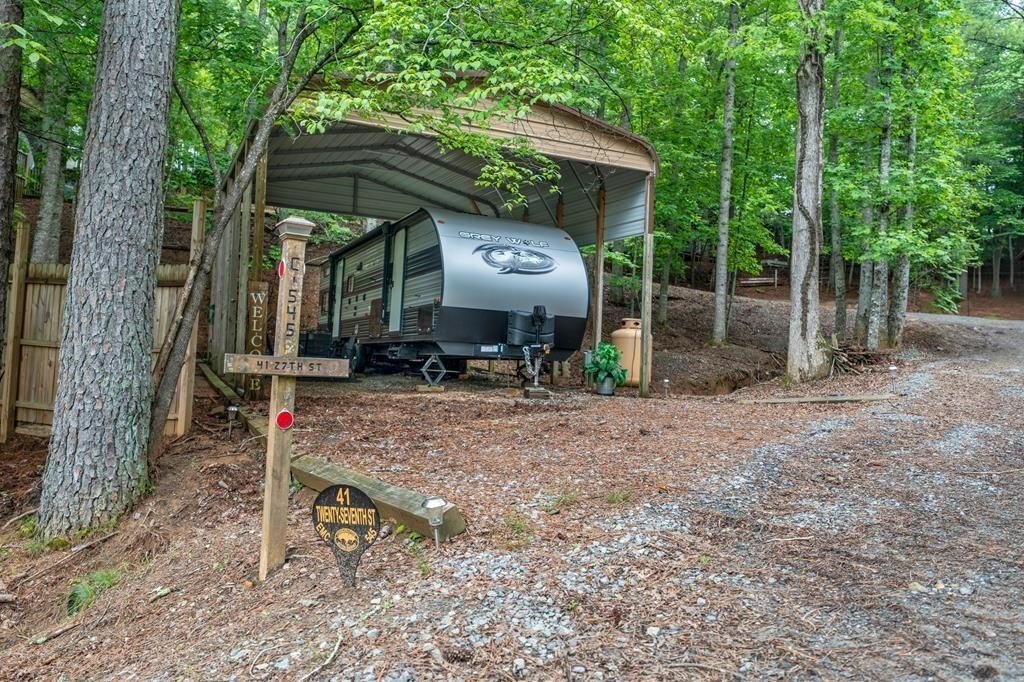 Single Family 1BR 1BA - 41 27th Street, Ellijay, GA