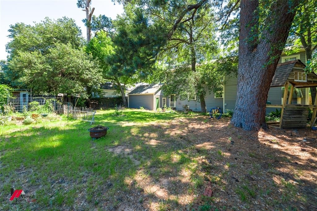 Single Family 6BR 3BA - 3920 Richmond Avenue, Shreveport, LA
