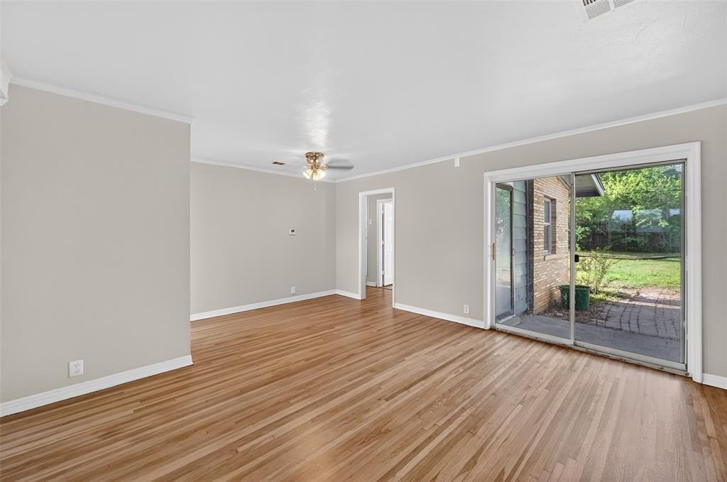 Single Family 4BR 2BA - 2116 Marilyn Lane, Arlington, TX