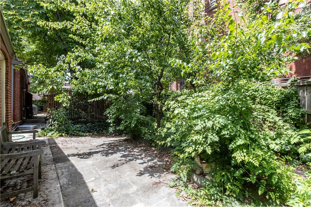 Condo 3BR 2BA - 4 Clarendon Pl, Friendship Park, PA