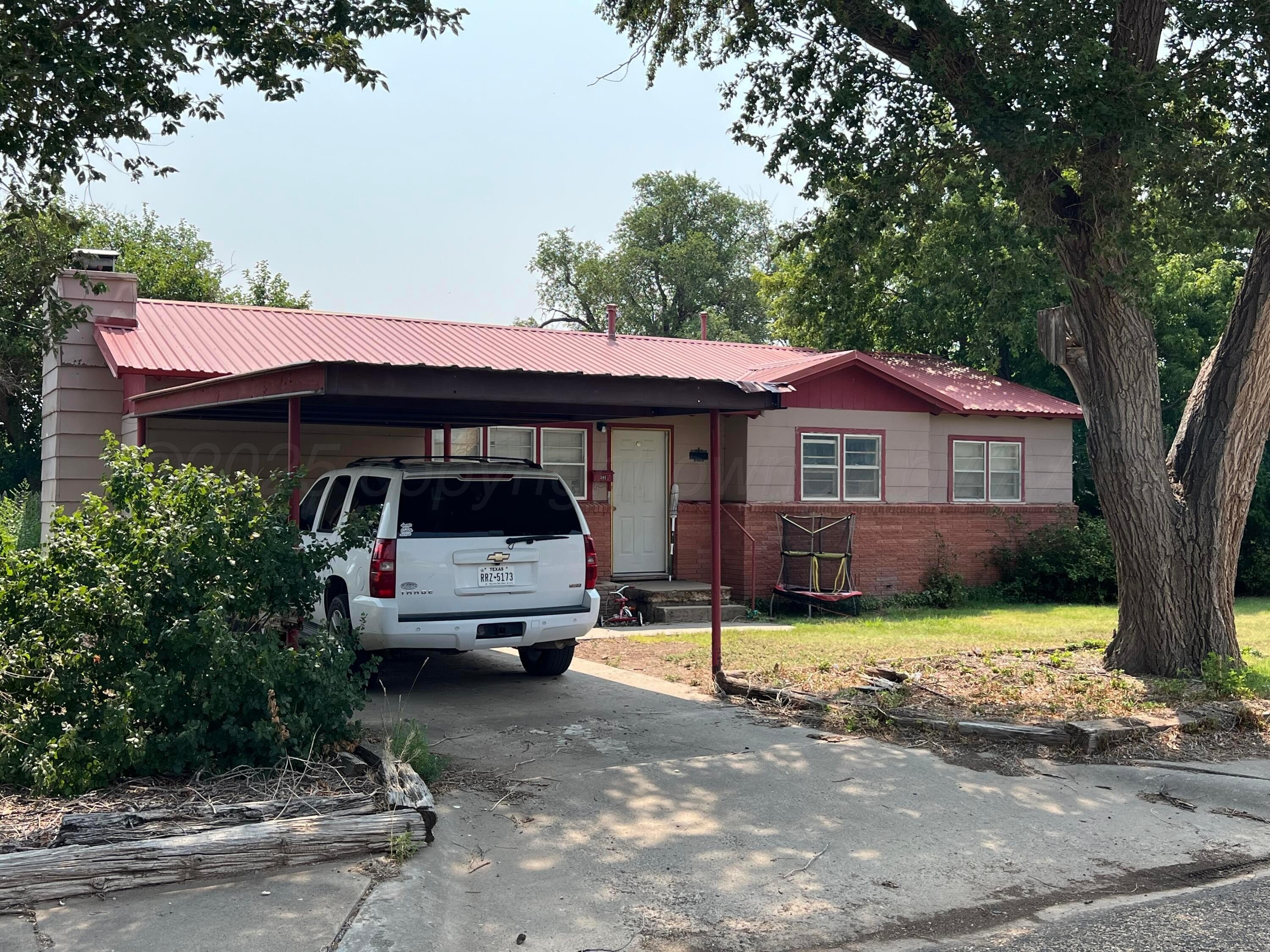 Other 3BR 1BA - 301 S Hazelwood Street, Spearman, TX