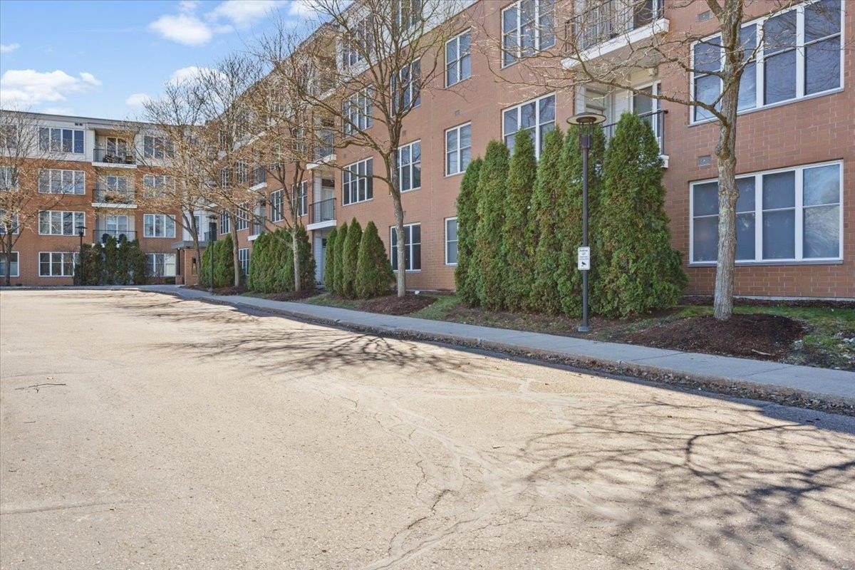 Condo 2BR 2BA - 370 Farrell Street, South Burlington, VT