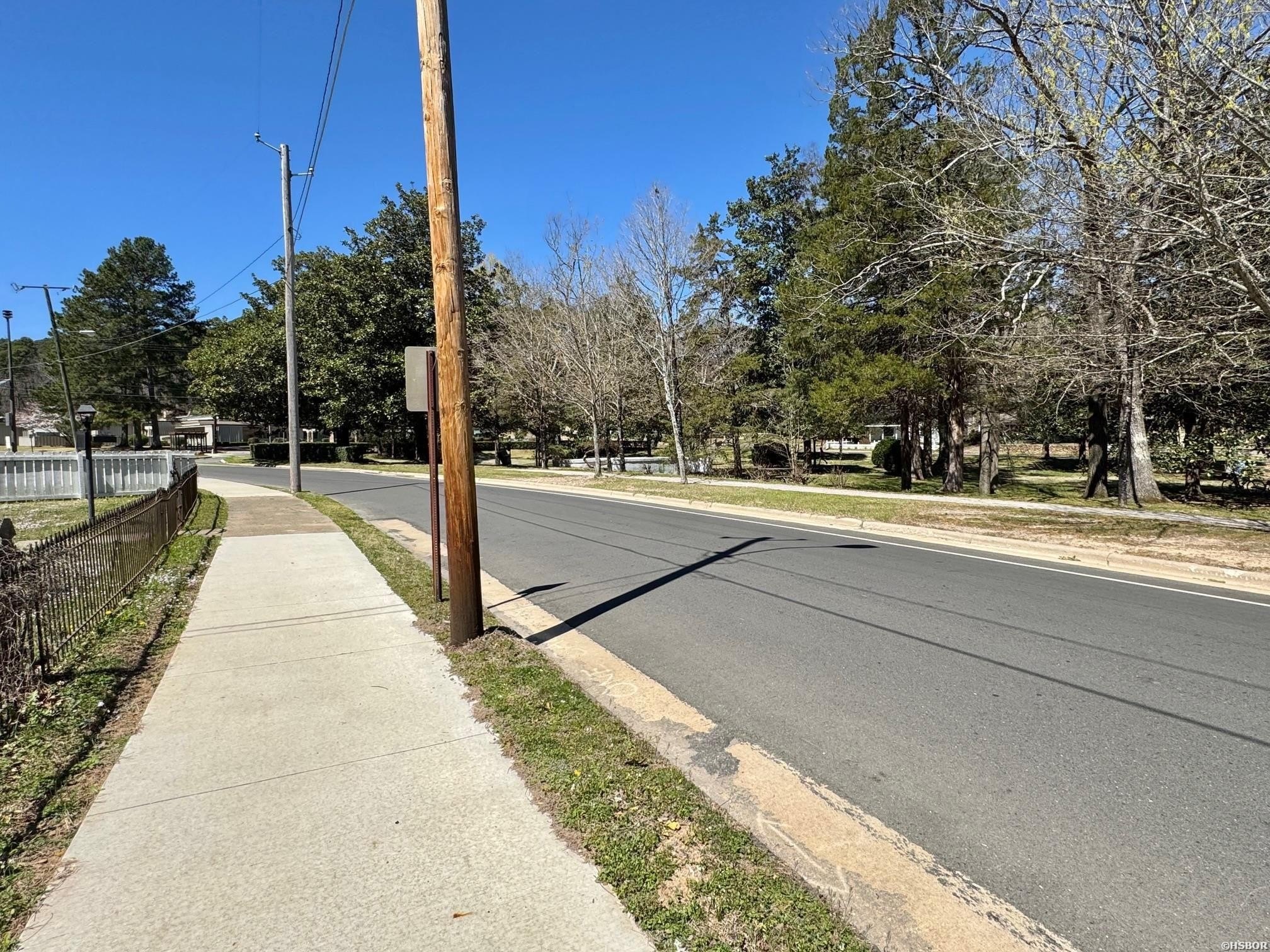 Single Family 3BR 1BA - 709 WHITTINGTON Avenue, Hot Springs, AR