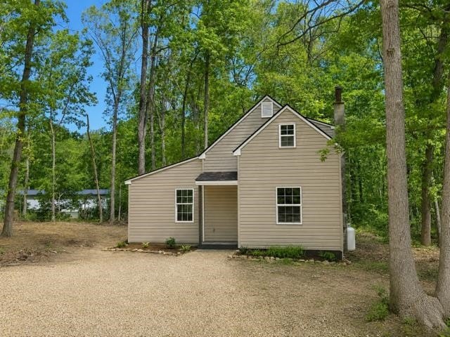 Single Family 2BR 1BA - 15 RACCOON HOLLOW, GREENVILLE, VA
