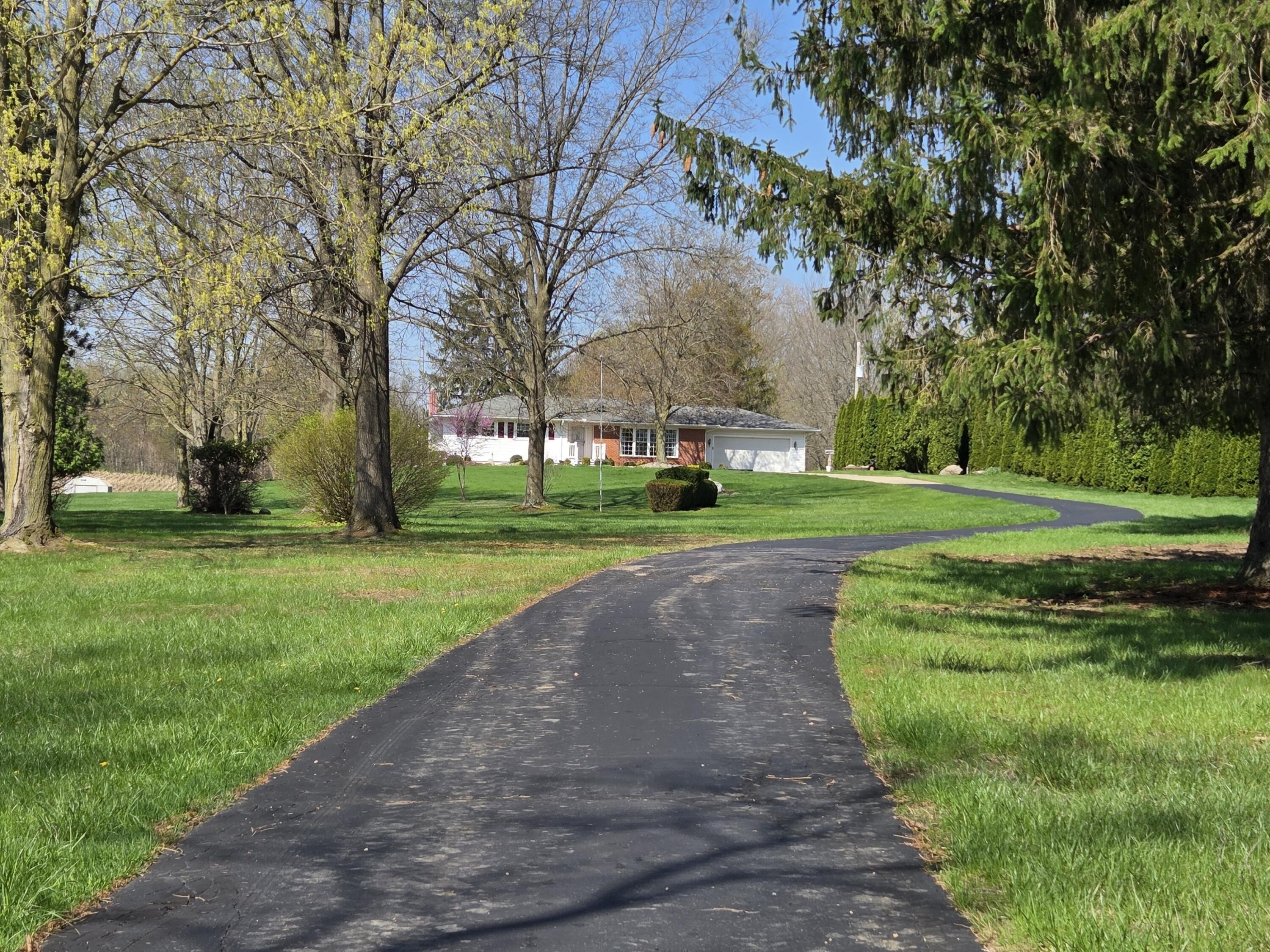 Single Family 3BR 2BA - 2770 N Dearing Road, Parma, MI
