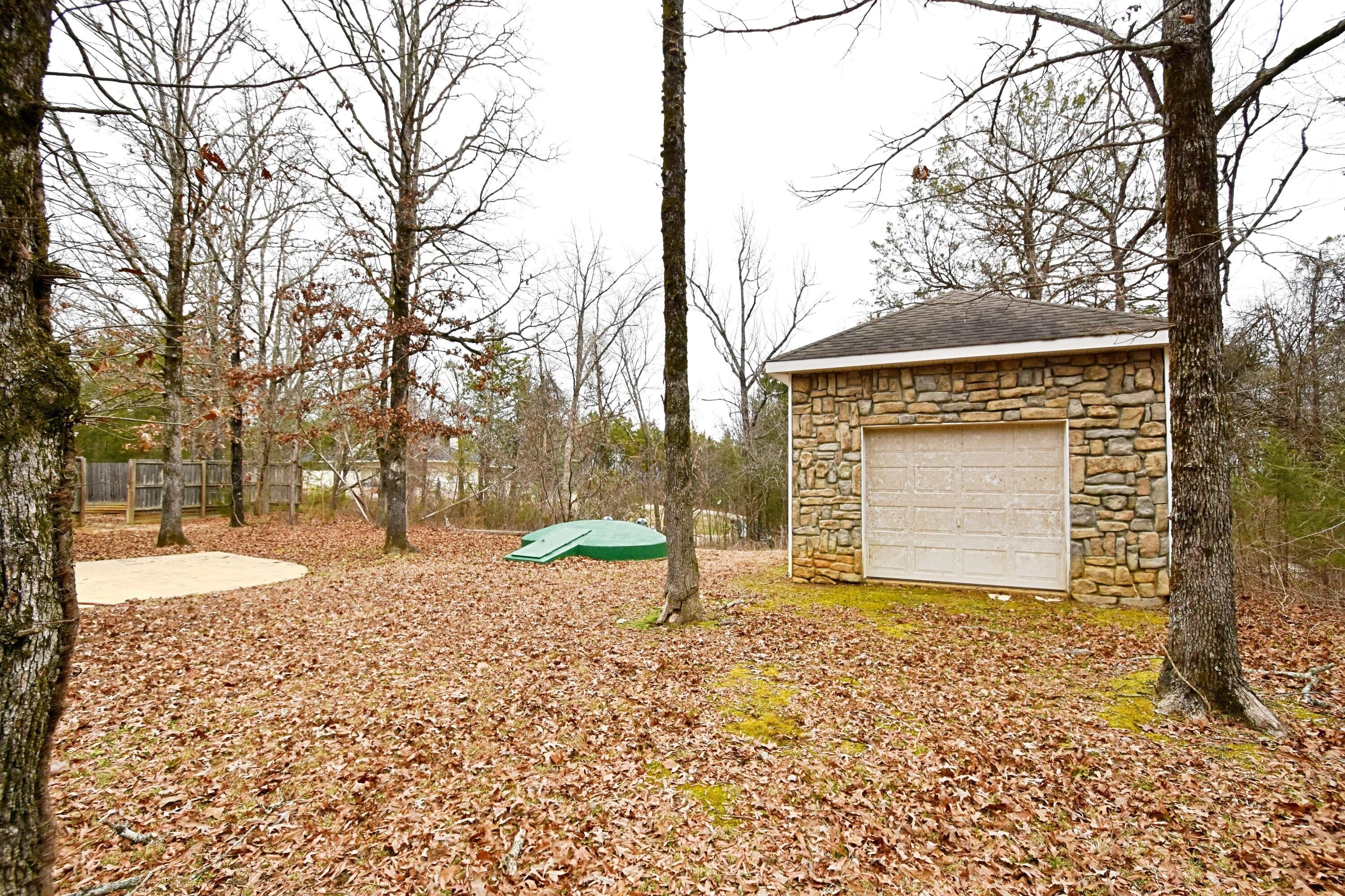 Single Family 4BR 3BA - 119 High Point Dr., Tupelo, MS