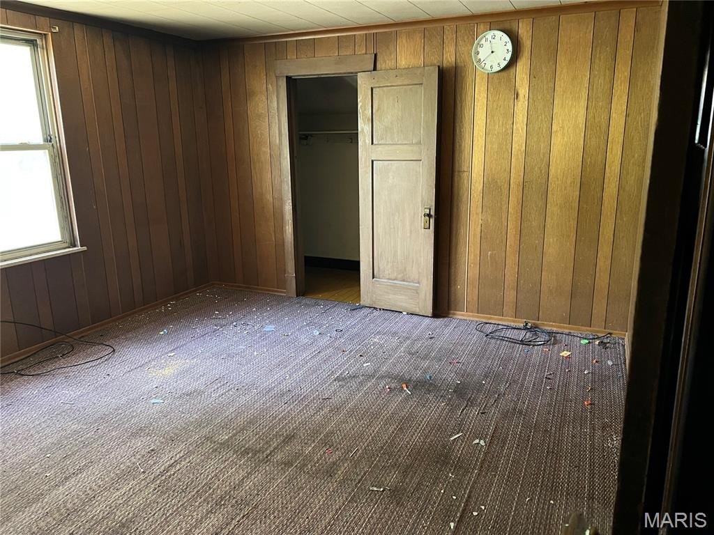 Single Family 4BR 1BA - 1800 Roosevelt Avenue, Belleville, IL
