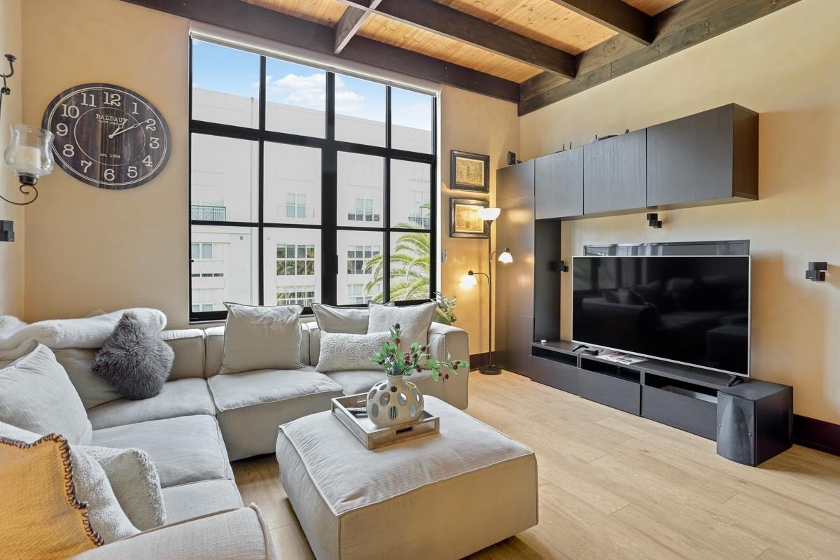 Condo 2BR 2BA - Santana ROW, San Jose, CA