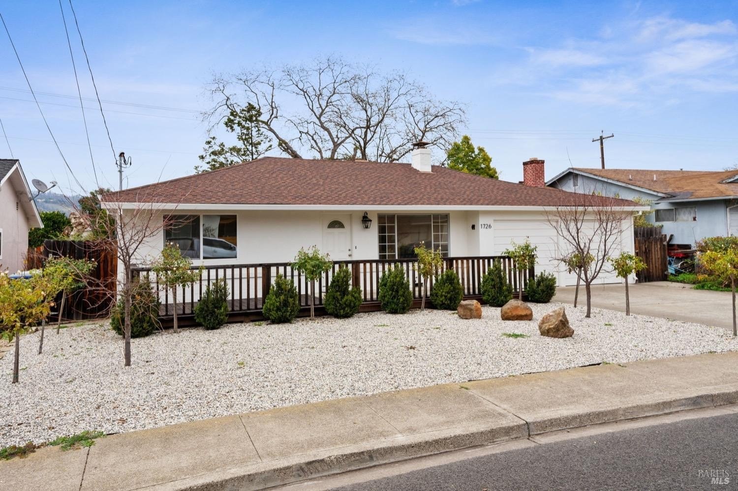 Single Family 3BR 2BA - 1726 Crinella Drive, St. Helena, CA