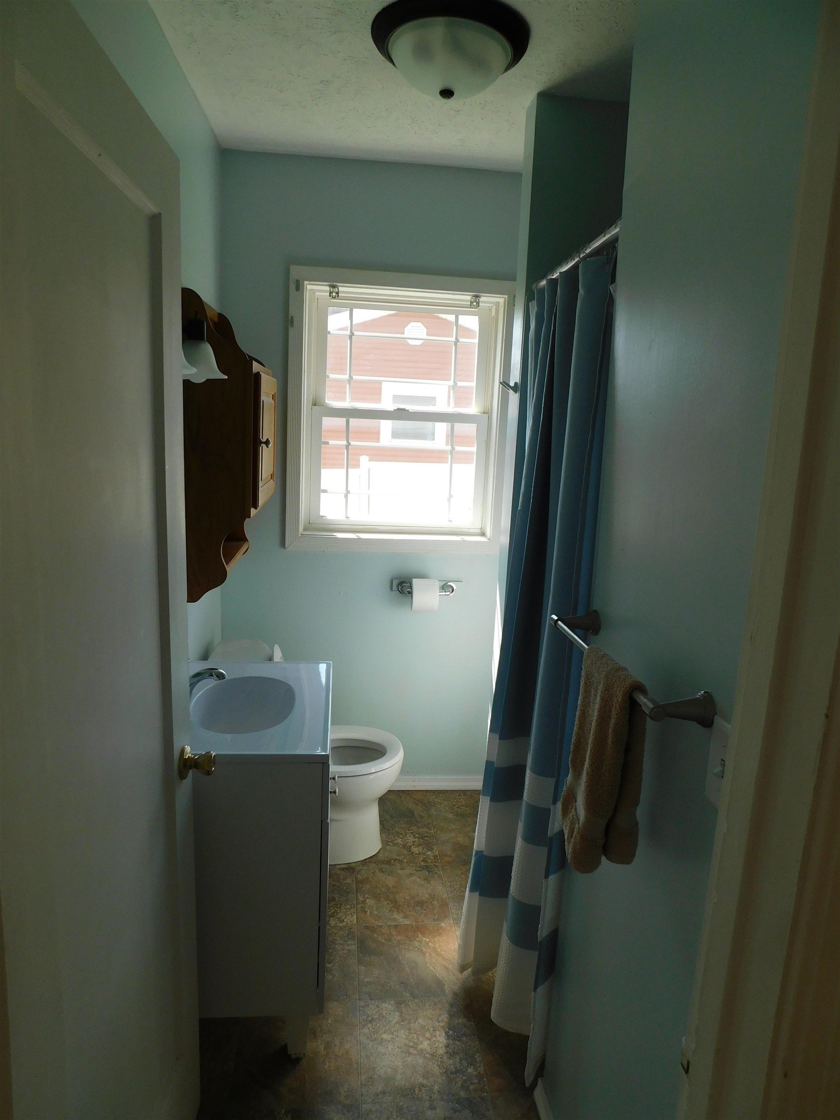 Single Family 2BR 1BA - 719 Webster Avenue, Genoa, NE