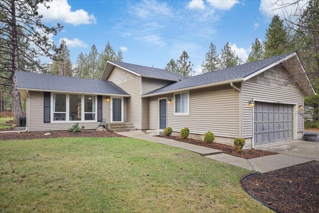 Single Family 3BR 2BA - 28125 RIVER ESTATES DR, CHATTAROY, WA