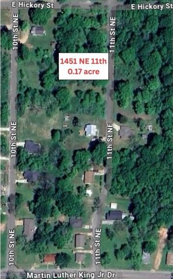 Plots and Land - 1451 NE 11th, Paris, TX