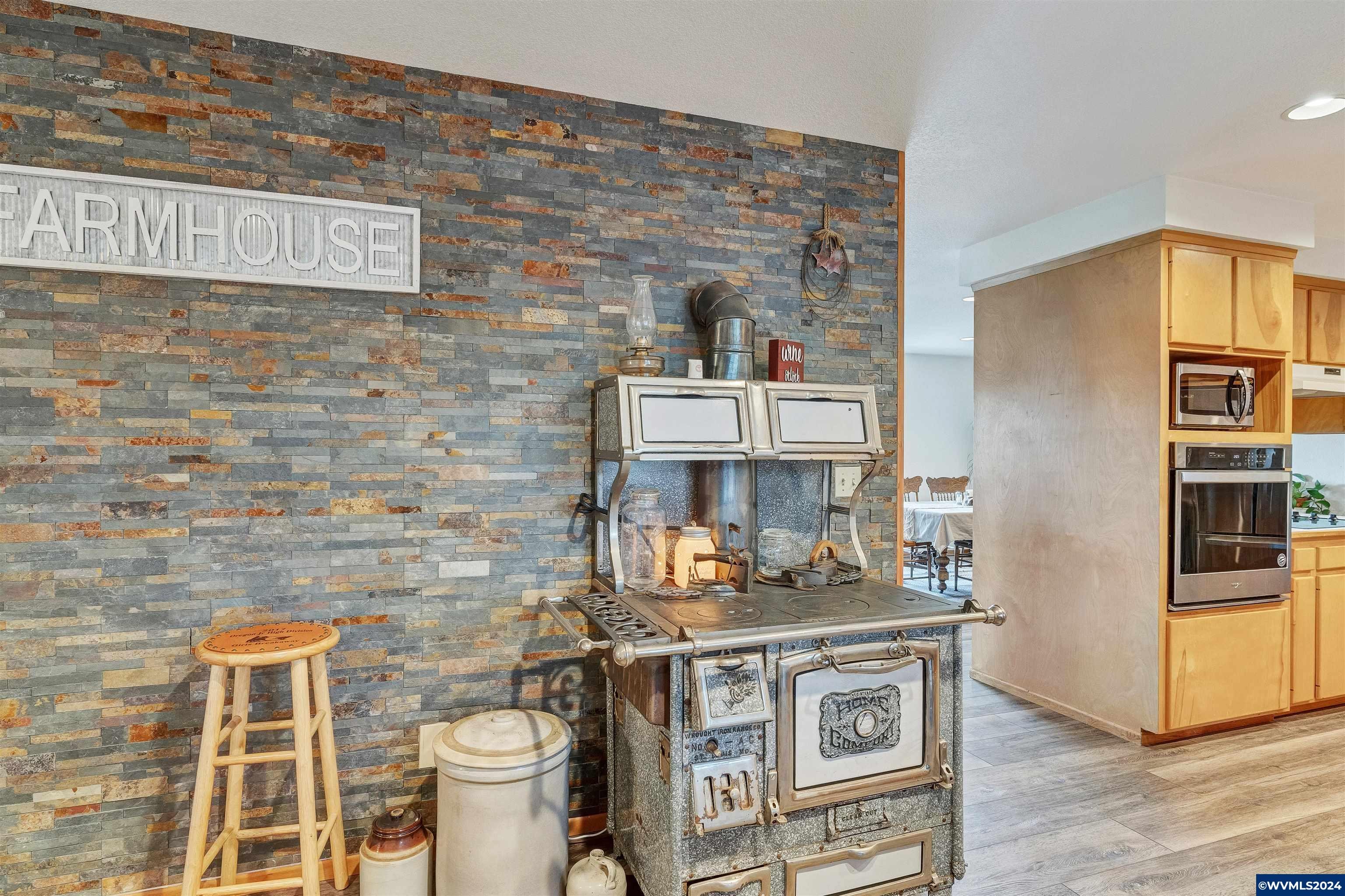 40615 Rodgers Mtn Lp