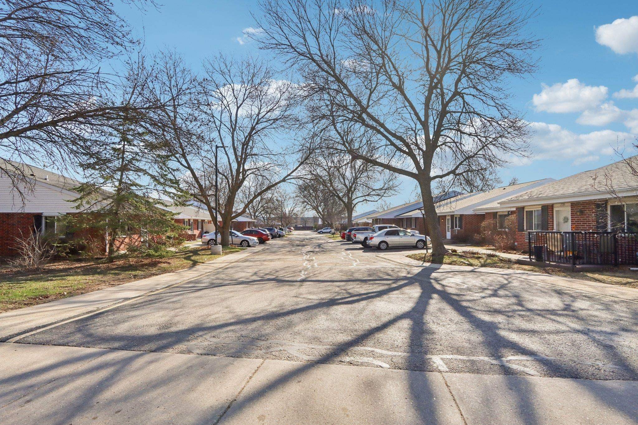 Condo 2BR 1BA - 703 Kottke Drive, Madison, WI