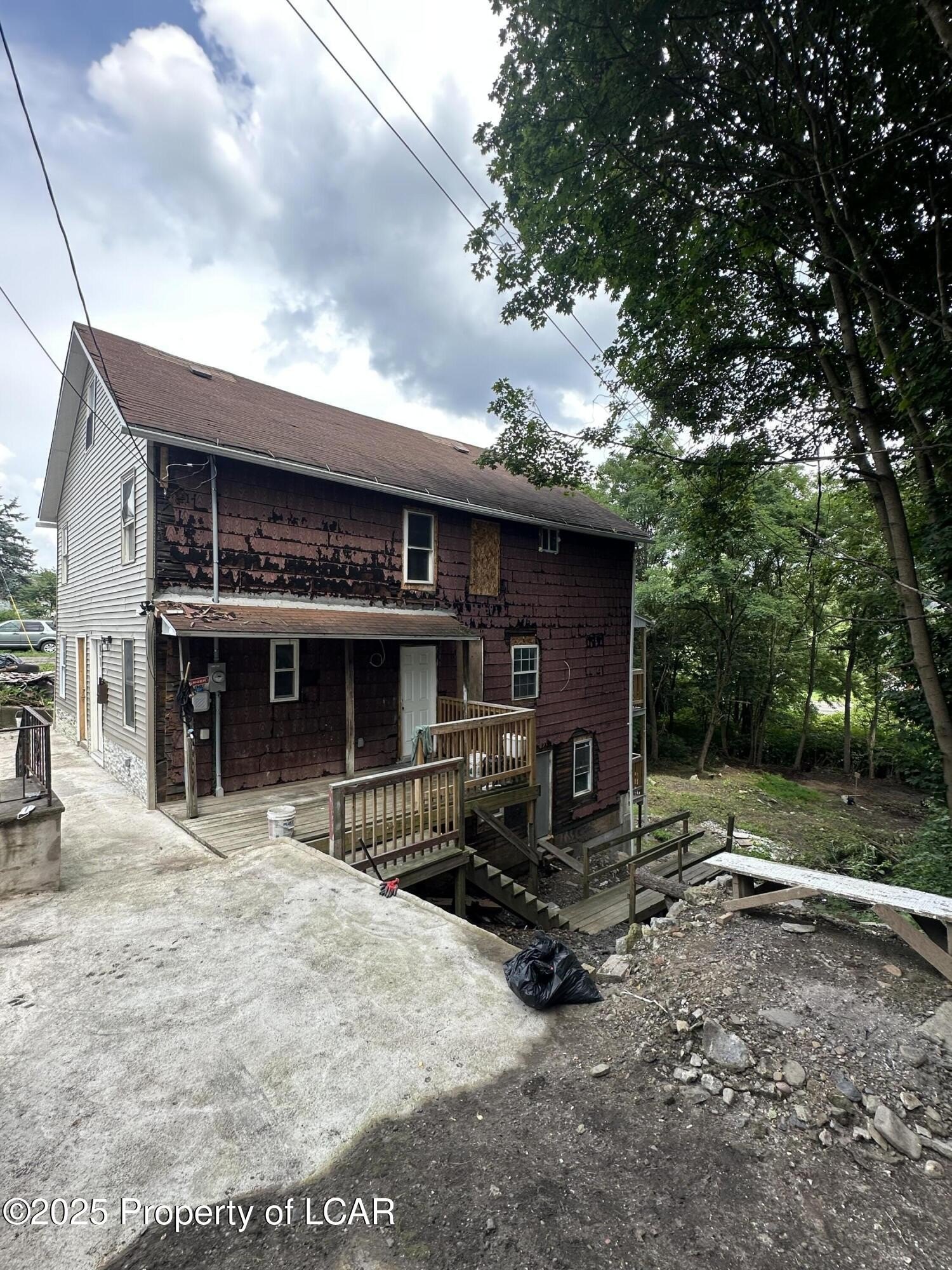 Other 6BR 2BA - 210 McGinnis Street, Plymouth, PA
