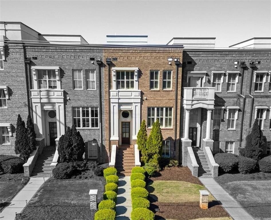 Condo 3BR 4BA - 1313 Hawthorne Avenue SE, Smyrna, GA