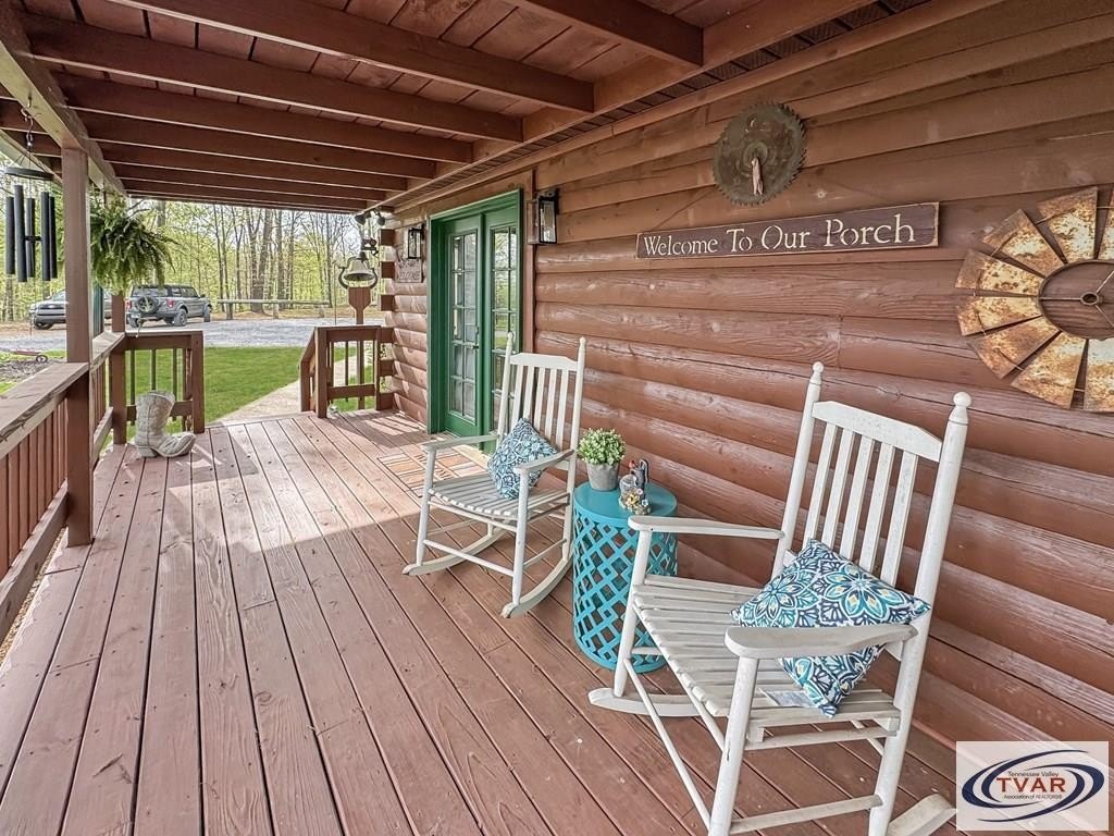 Single Family 3BR 3BA - 130 WAYNE THREATT RD, DOVER, TN