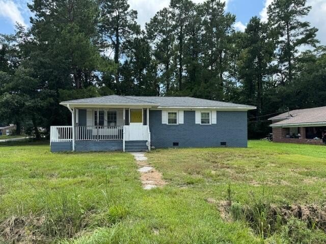 Single Family 3BR 1BA - 135 Wells Circle, Saint Stephen, SC