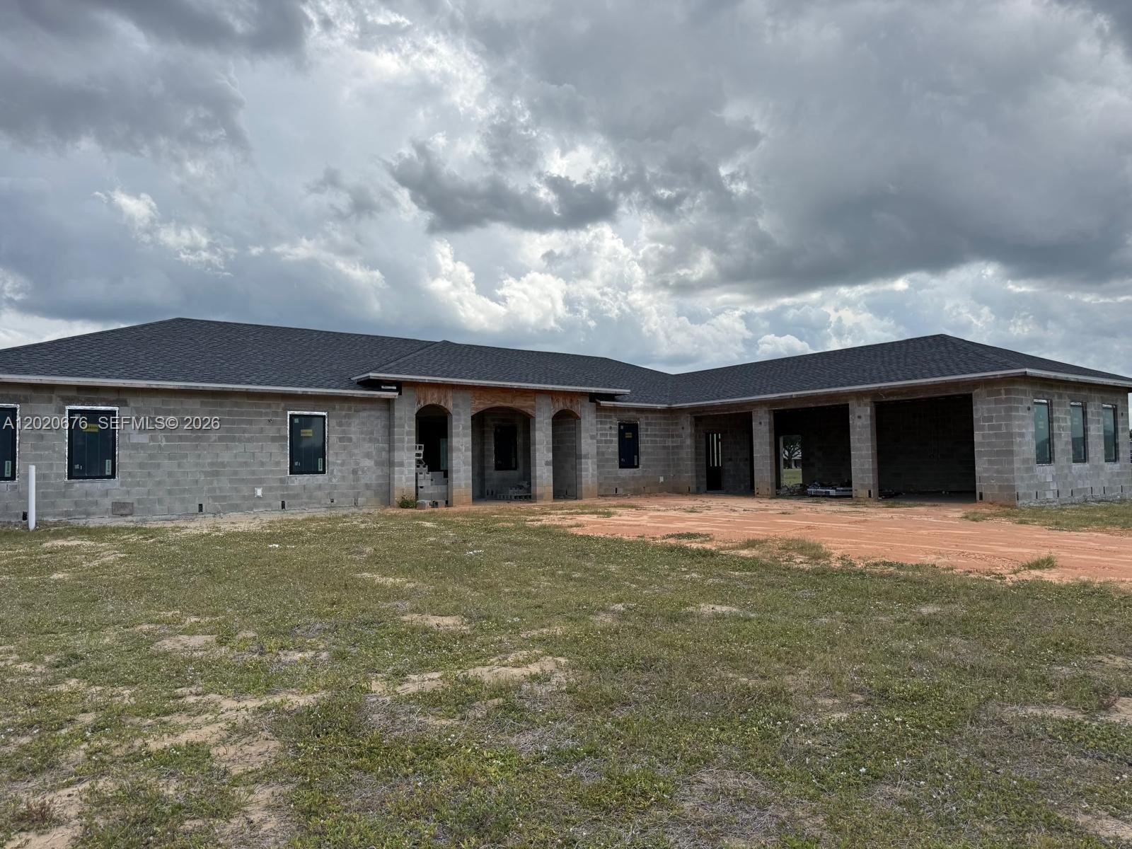 Single Family 4BR 4BA - 135 SUNSET POINTE BLVD, Other City - In The State Of Florida, FL