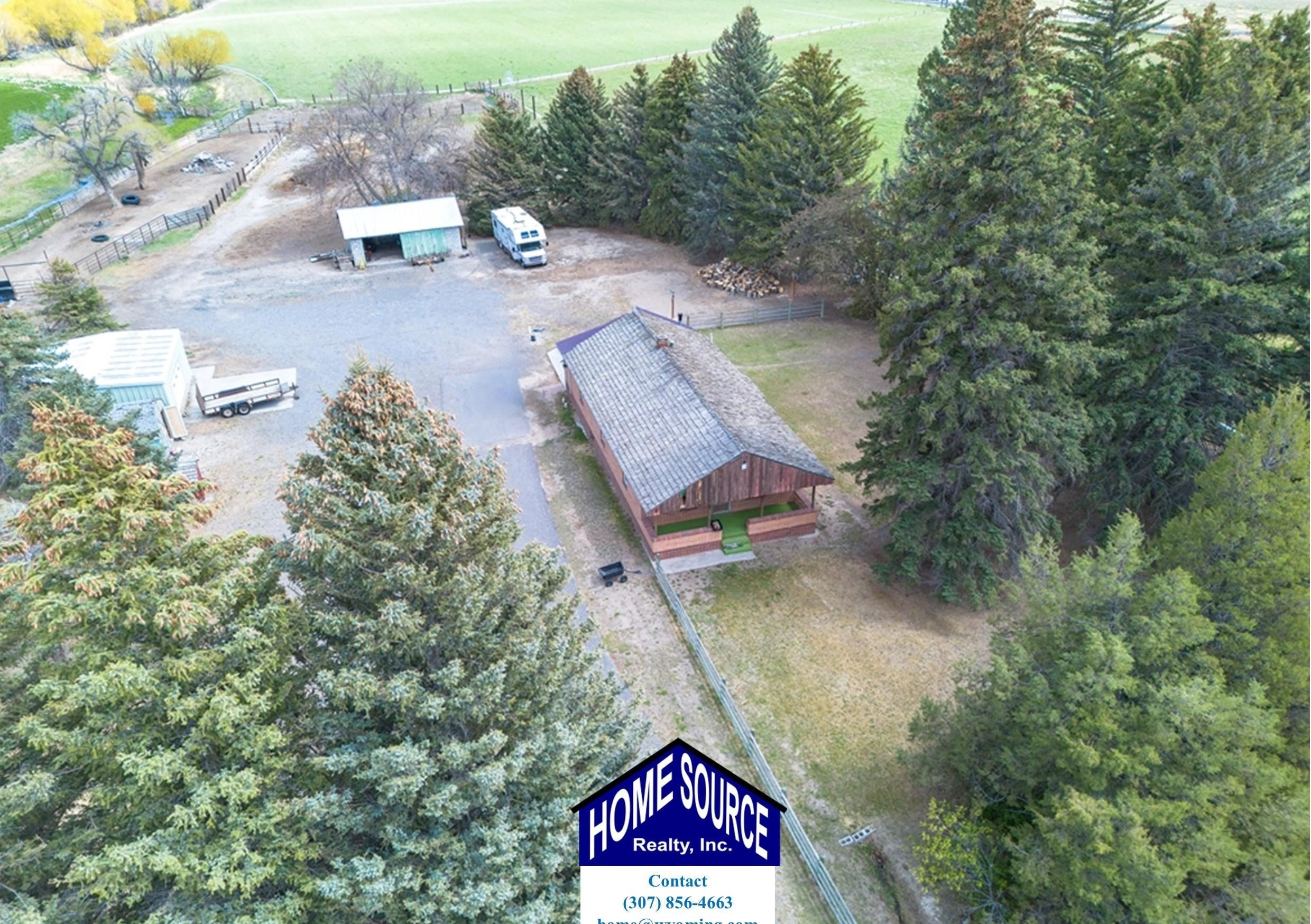 Single Family 3BR 1BA - 1704 N 8th W, Riverton, WY