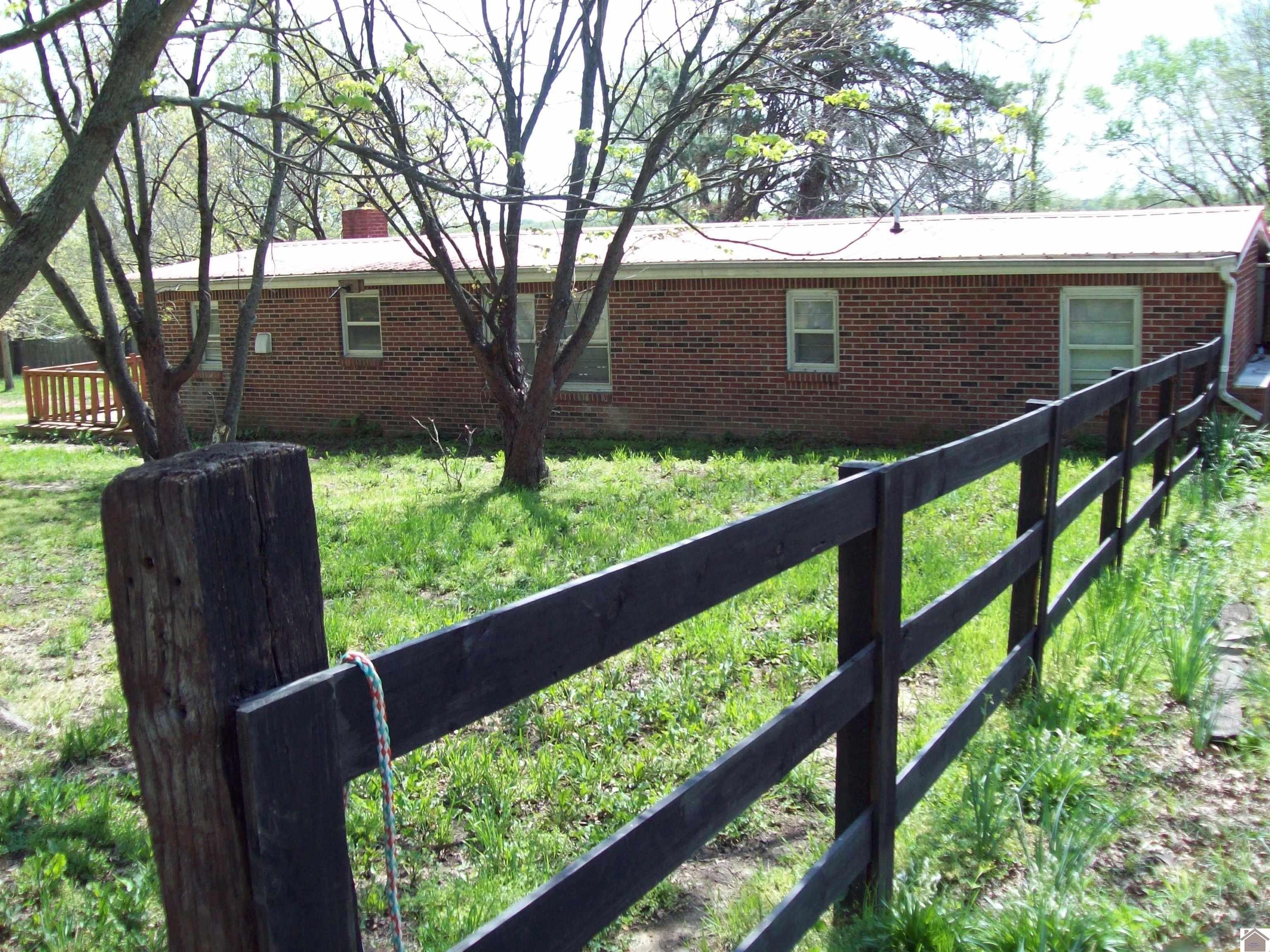 3639 Mayfield Rd