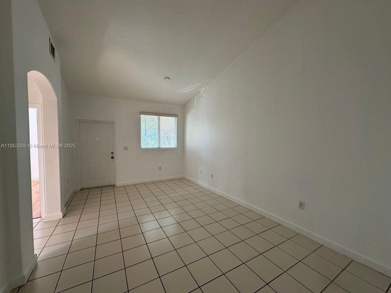 Condo 3BR 2BA - 1568 SE 26th St, Homestead, FL