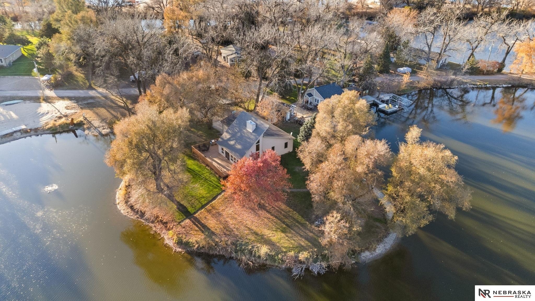 Single Family 2BR 2BA - 20 Willowwood Lake, North Bend, NE