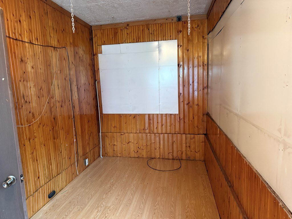 Single Family 5BR 3BA - 5768 State Hwy 1056, Ransom, KY