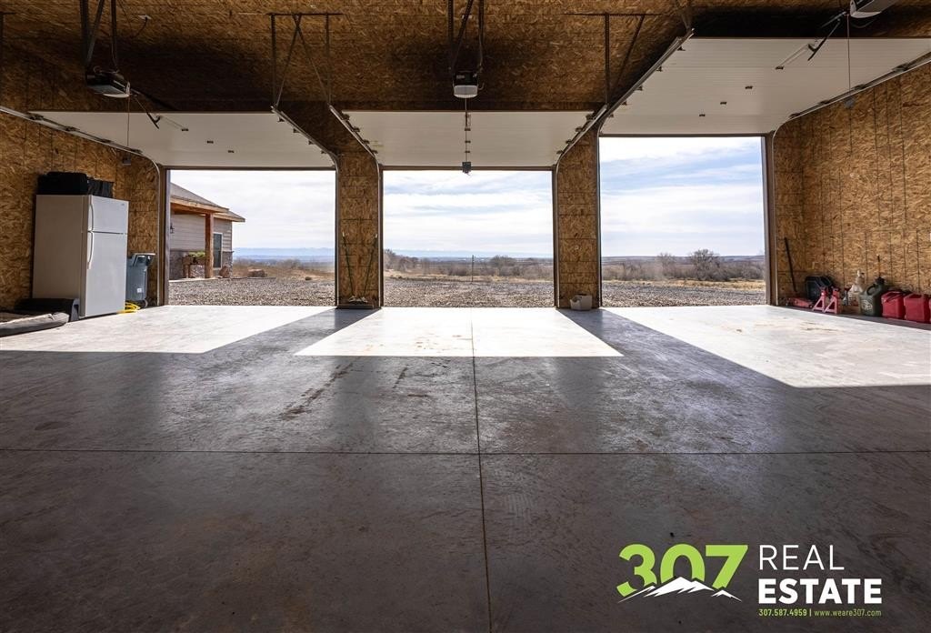 Single Family 4BR 2BA - 1909 Lane 39 1/2, Basin, WY