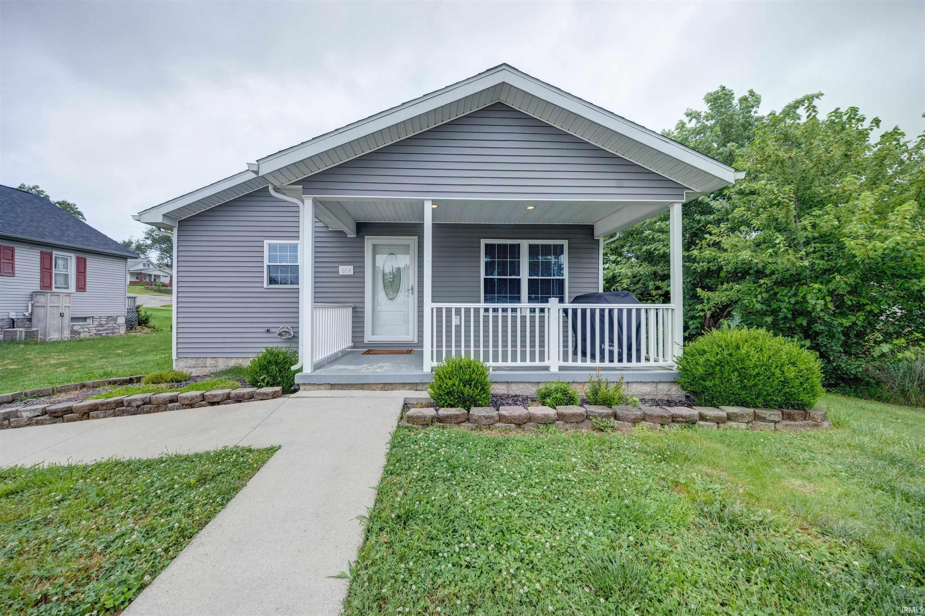 Single Family 3BR 2BA - 604 Bretz Street, Huntingburg, IN