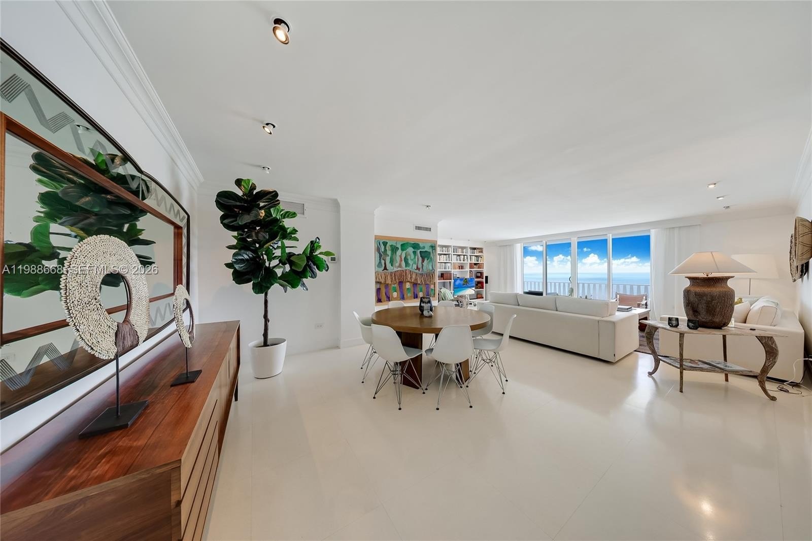 Co-op 2BR 2BA - 200 Ocean Lane Dr, Key Biscayne, FL