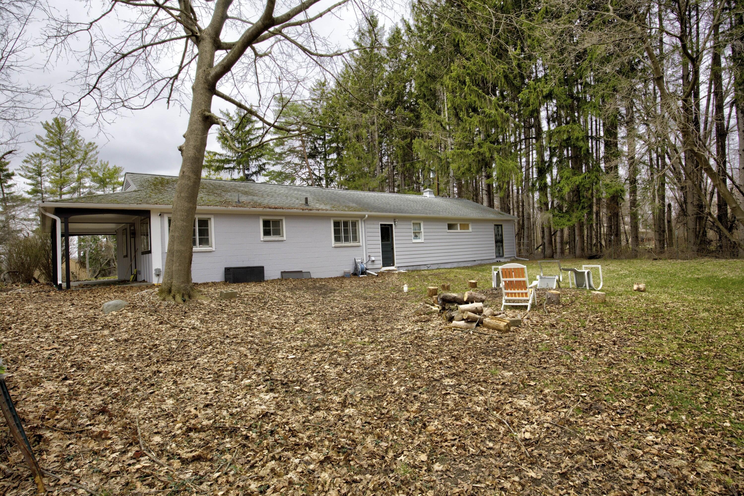 Single Family 2BR 2BA - 4491 S Jackson Road, Jackson, MI